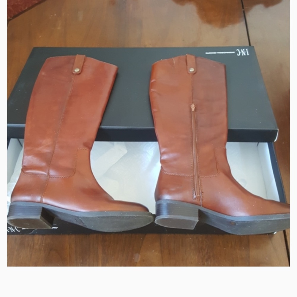 14:09- INC LEATHER RIDING BOOTS - Picture 2 of 8